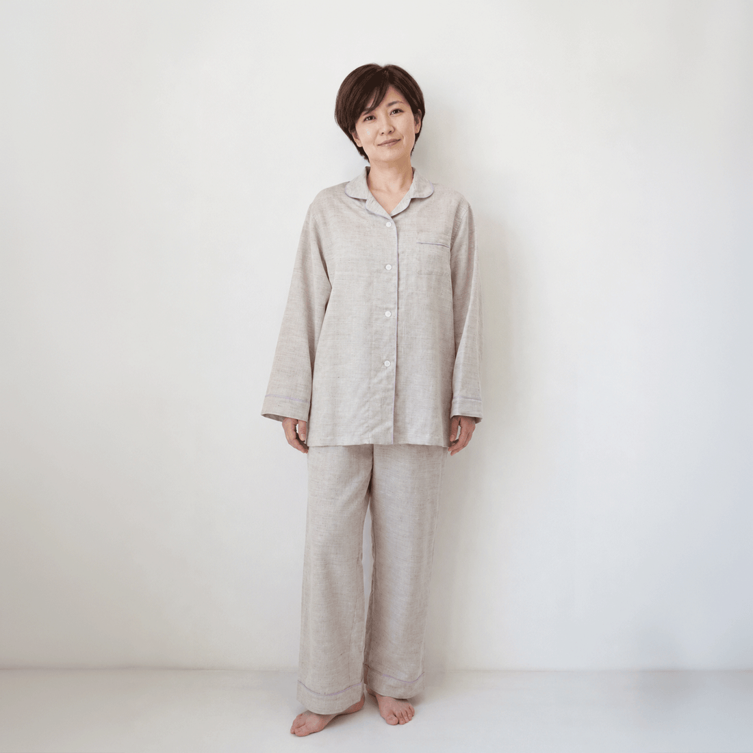 【6月15日発売】冷えすぎず、こもりすぎない。夏の夜に寄り添う、綿麻の長袖パジャマ